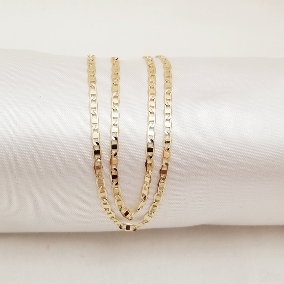 Saint Benedict Women's Necklace. 14K Gold Plated.  New - Picture 5 of 8